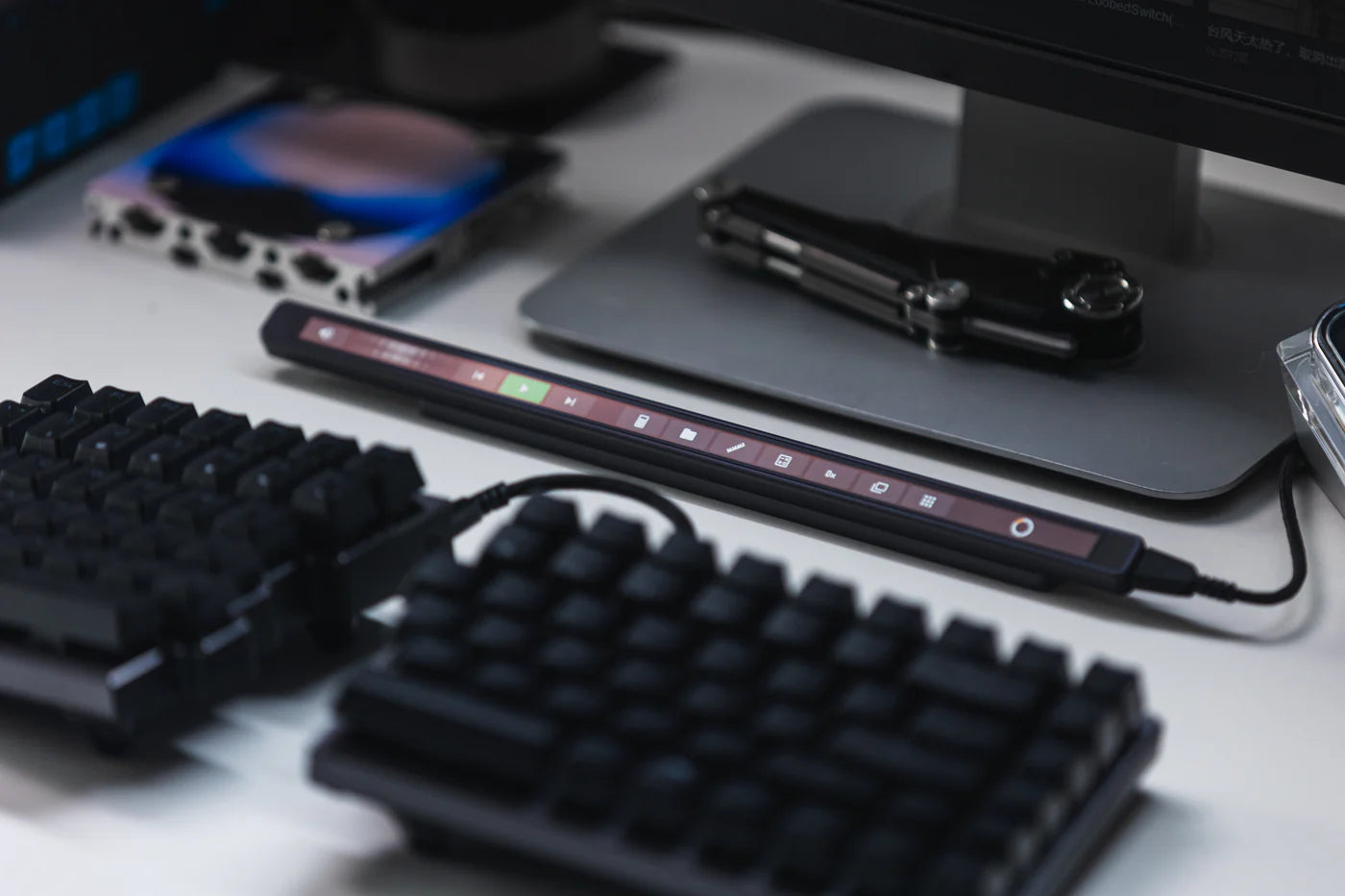2K OLED Customizable Touch Bar Keyboard for Creators & Gamers