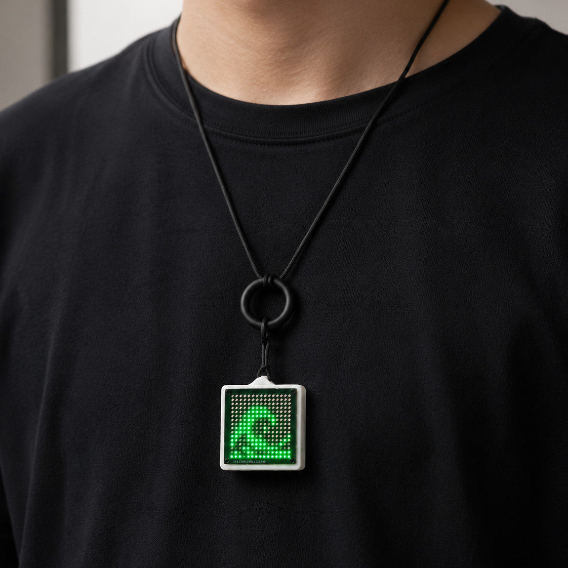 CyberFlow | Gravity Reactive LED Pendant Necklace – Futuristic Liquid Light Jewelry