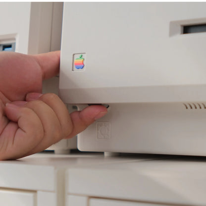 Retro Macintosh 8.3” Hub: Macintosh-Style Dock & Display for Mac Mini M4 & iPad Mini