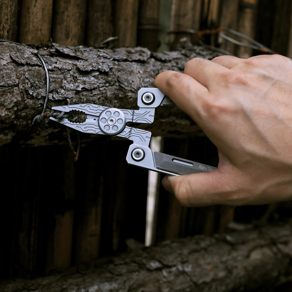 14-in-1 Card-Sized EDC Multi-Tool | Slim Tactical Utility