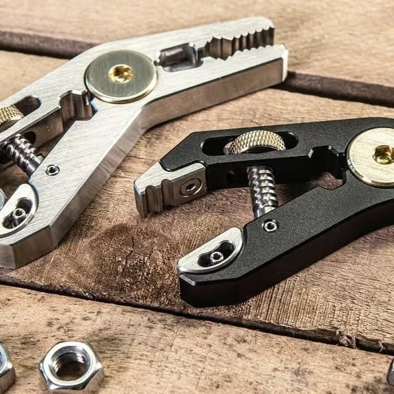 From Wrench to Pliers, One Grip Does It All! Pocket Grip – The Ultimate 5-in-1 Upgrade