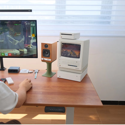 Retro Macintosh 8.3” Hub: Macintosh-Style Dock & Display for Mac Mini M4 & iPad Mini