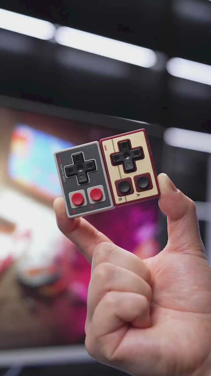 Product demonstration of the mini handheld wireless remote controller. Watch how easily it pairs via Bluetooth to scroll TikTok short videos, flip e-book pages on Kindle/tablets, and snap long-distance photos hands-free.